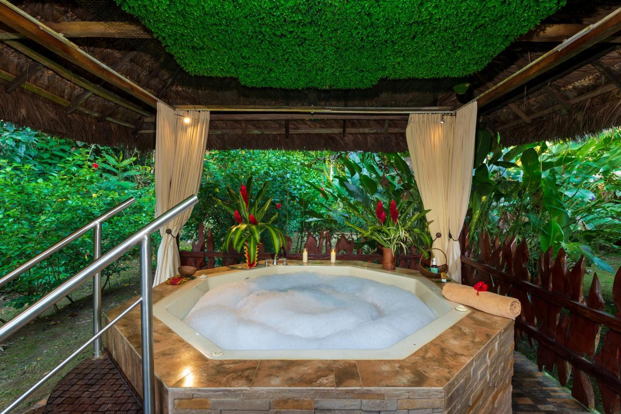La Selva Eco-Lodge & Retreat Providencia Εξωτερικό φωτογραφία