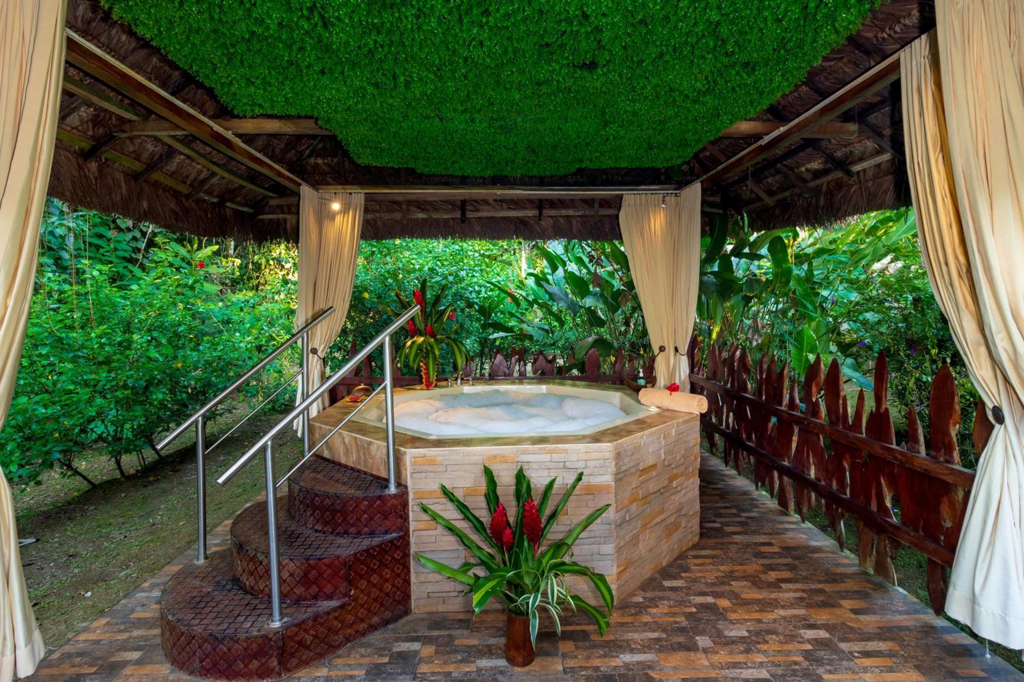 La Selva Eco-Lodge & Retreat Providencia Εξωτερικό φωτογραφία